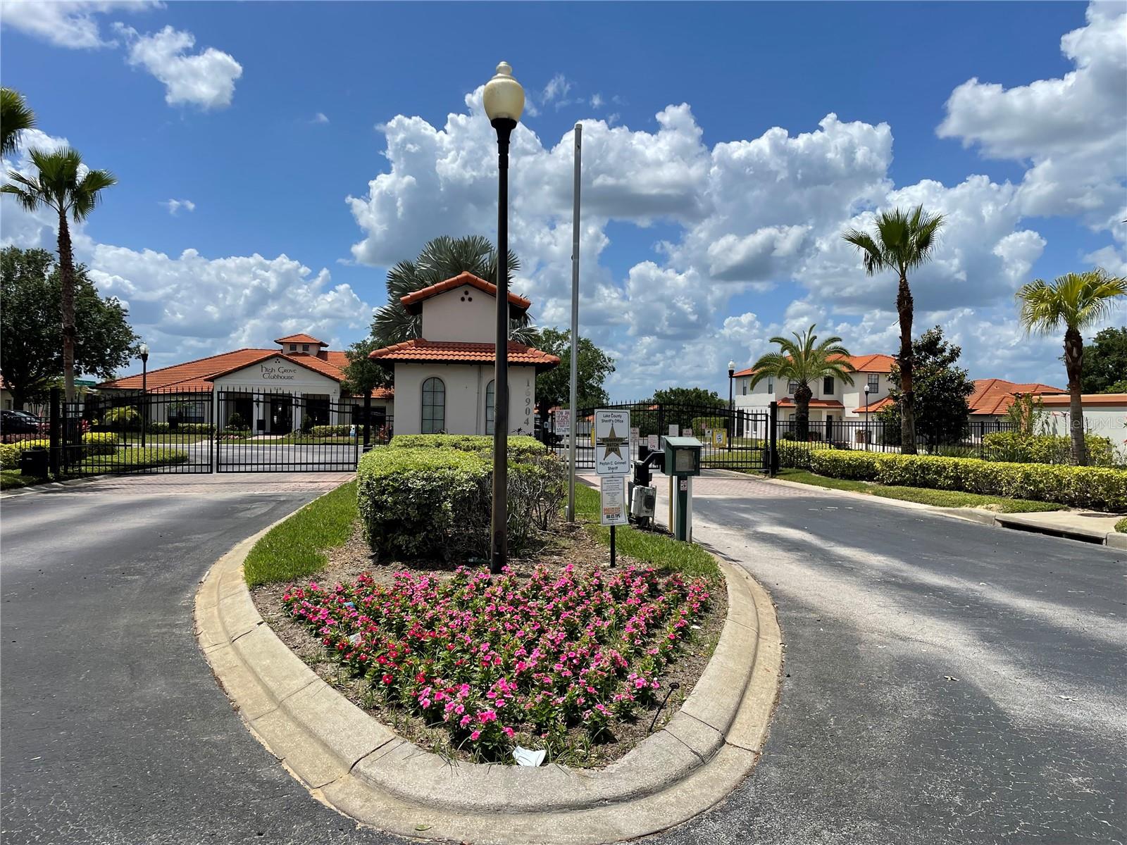 HIGH GROVE UNIT 02 - Residential