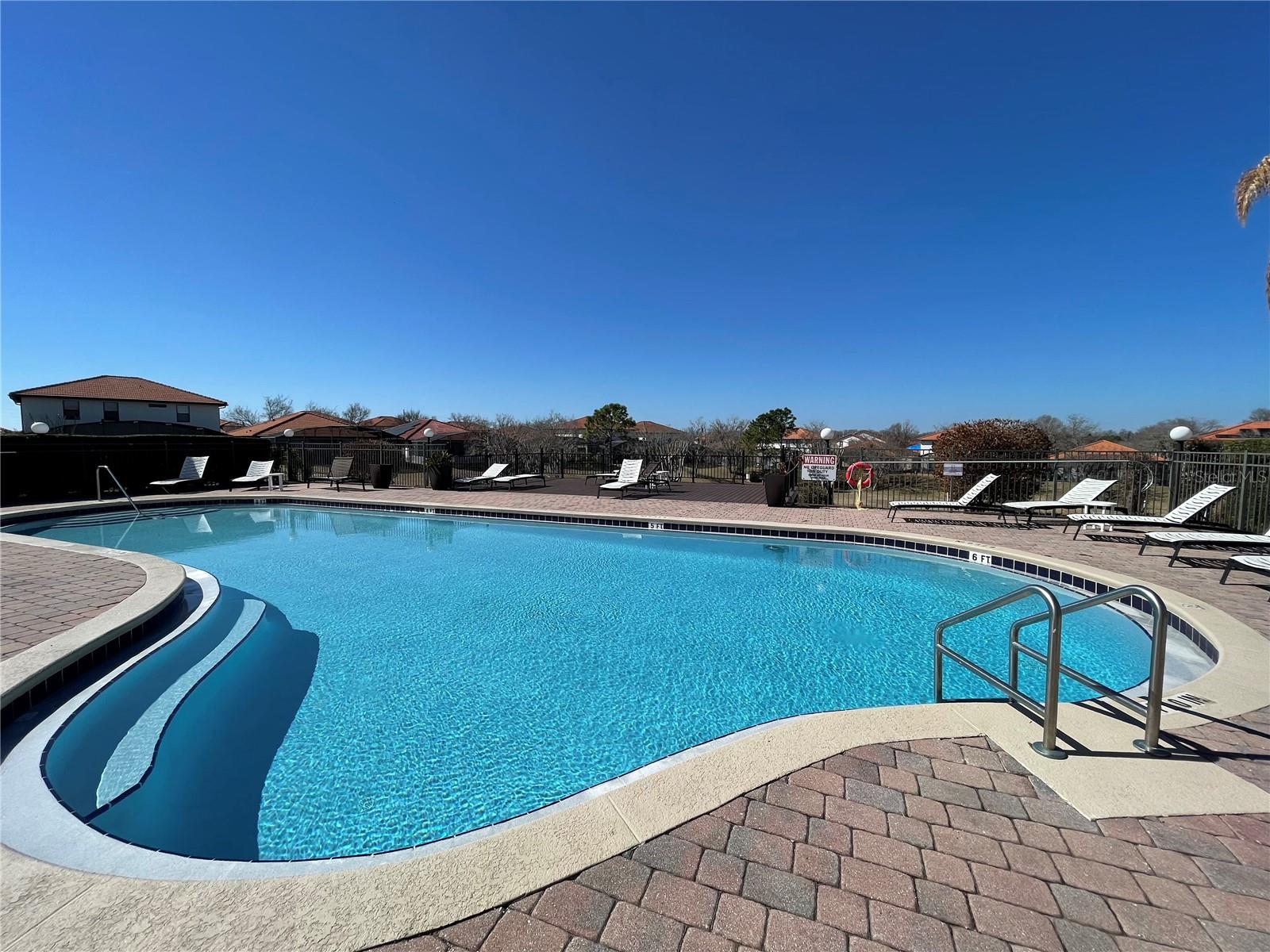 HIGH GROVE UNIT 02 - Residential