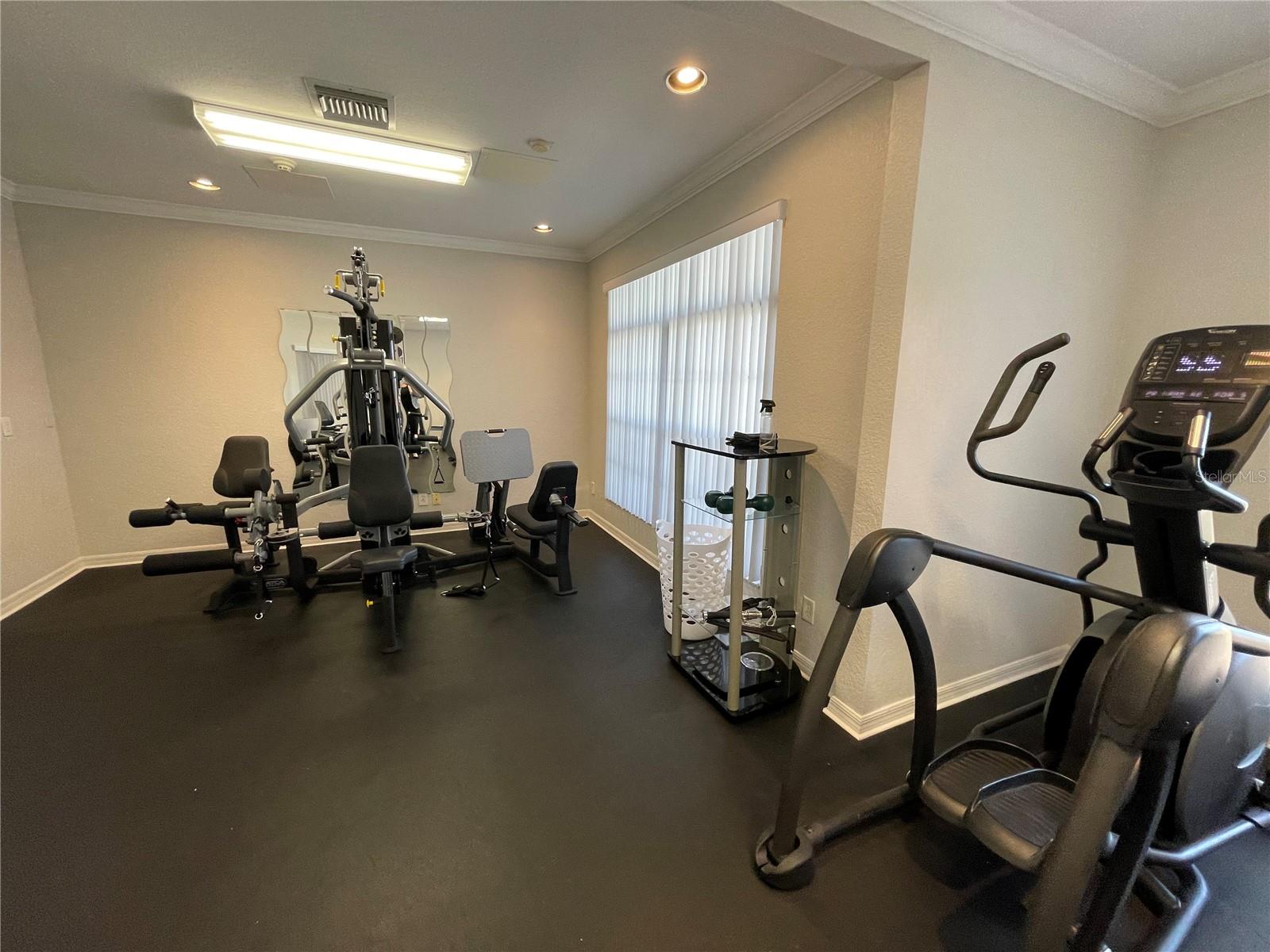 HIGH GROVE UNIT 02 - Residential