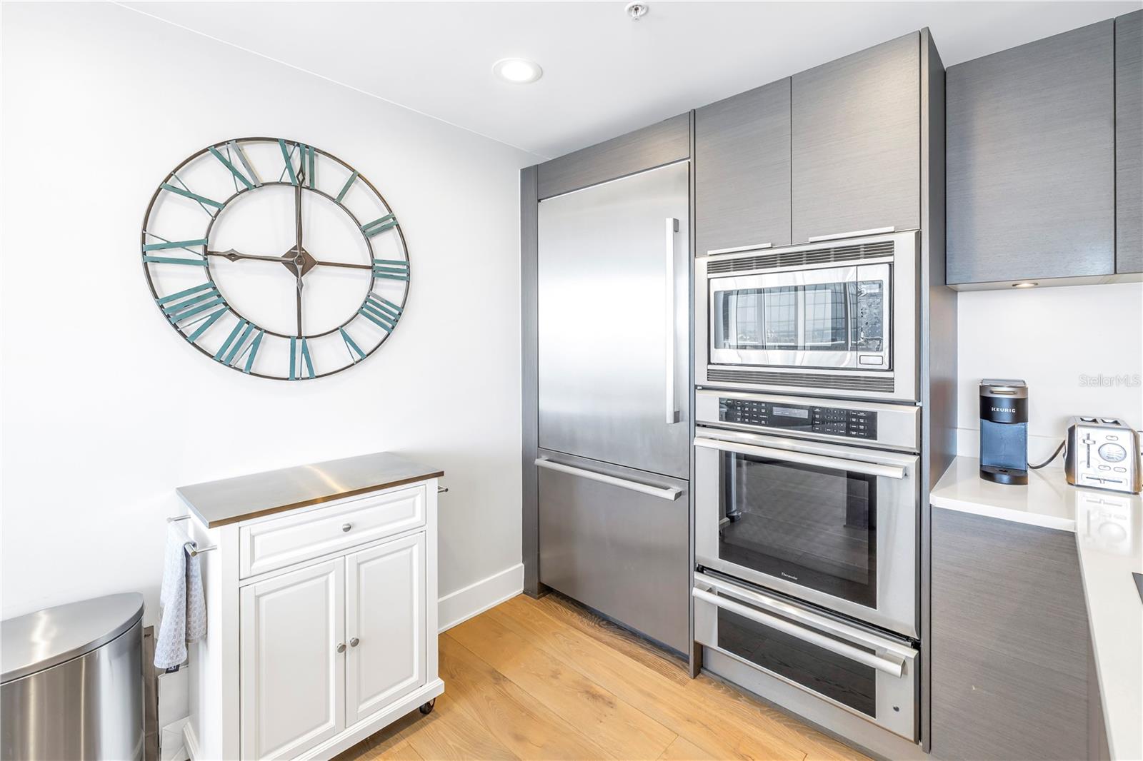 SIGNATURE PLACE CONDO - Residential