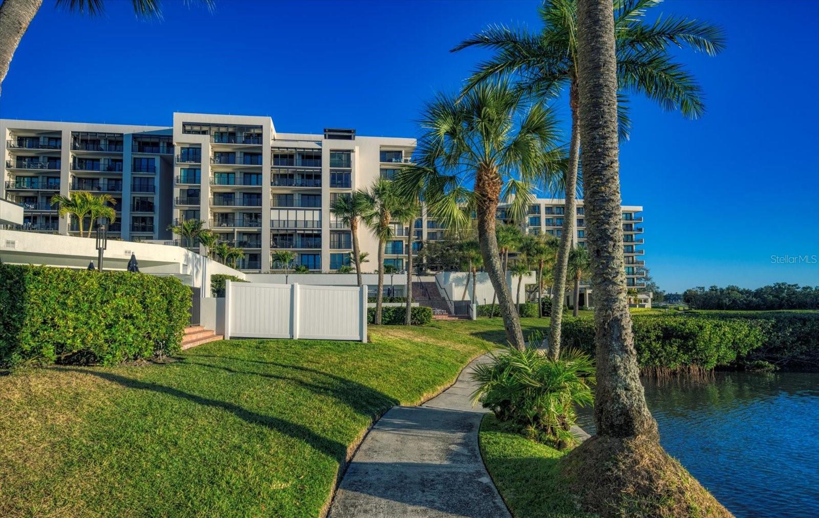 BELLEVIEW BILTMORE VILLAS S GARDEN 8 - Residential