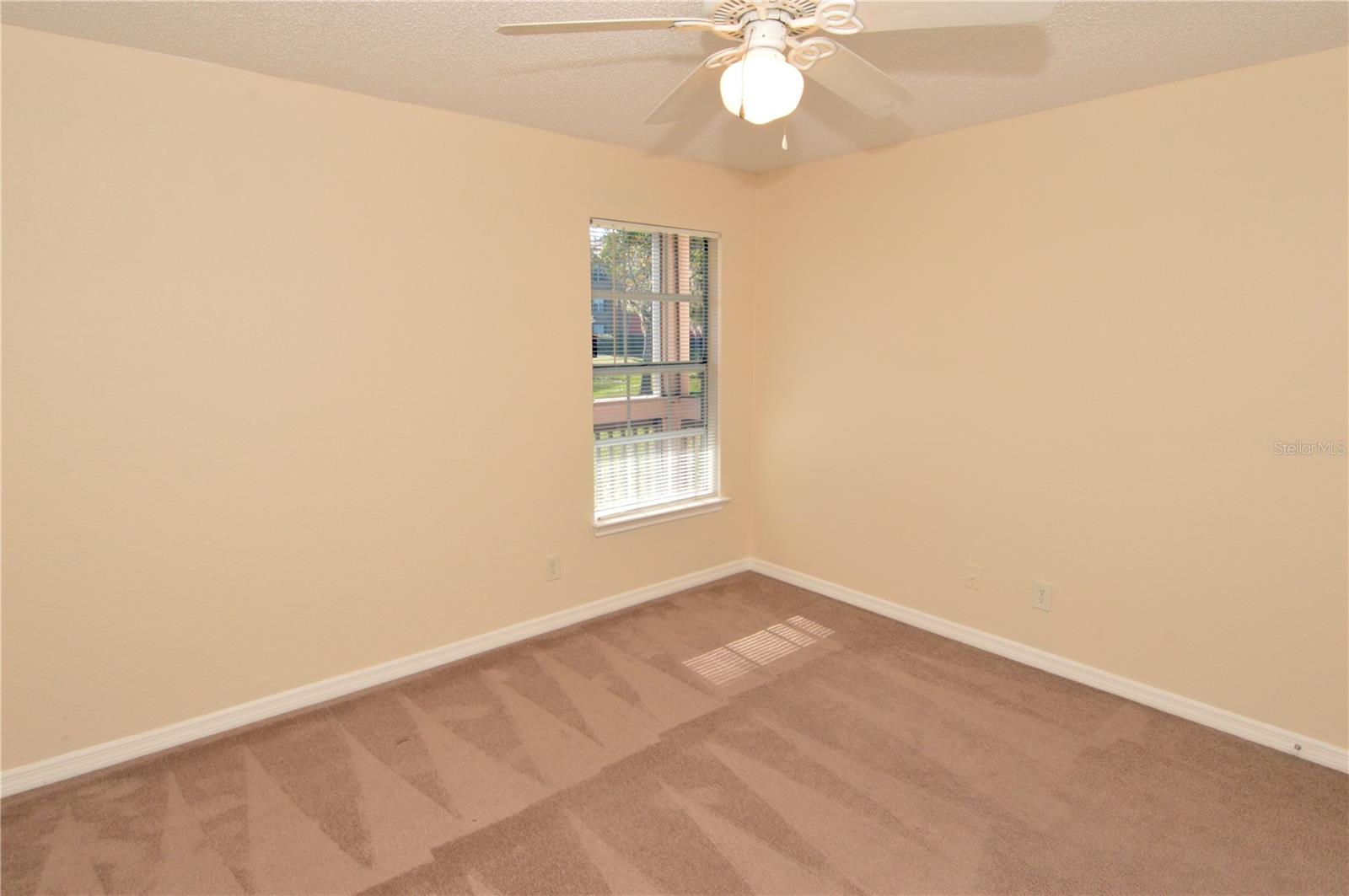 VANTAGE POINT CONDO - Residential Lease