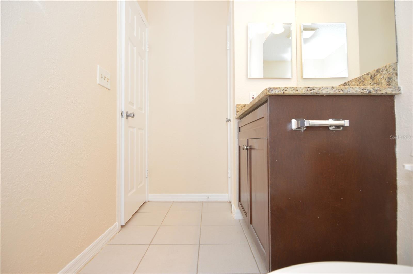 VANTAGE POINT CONDO - Residential Lease