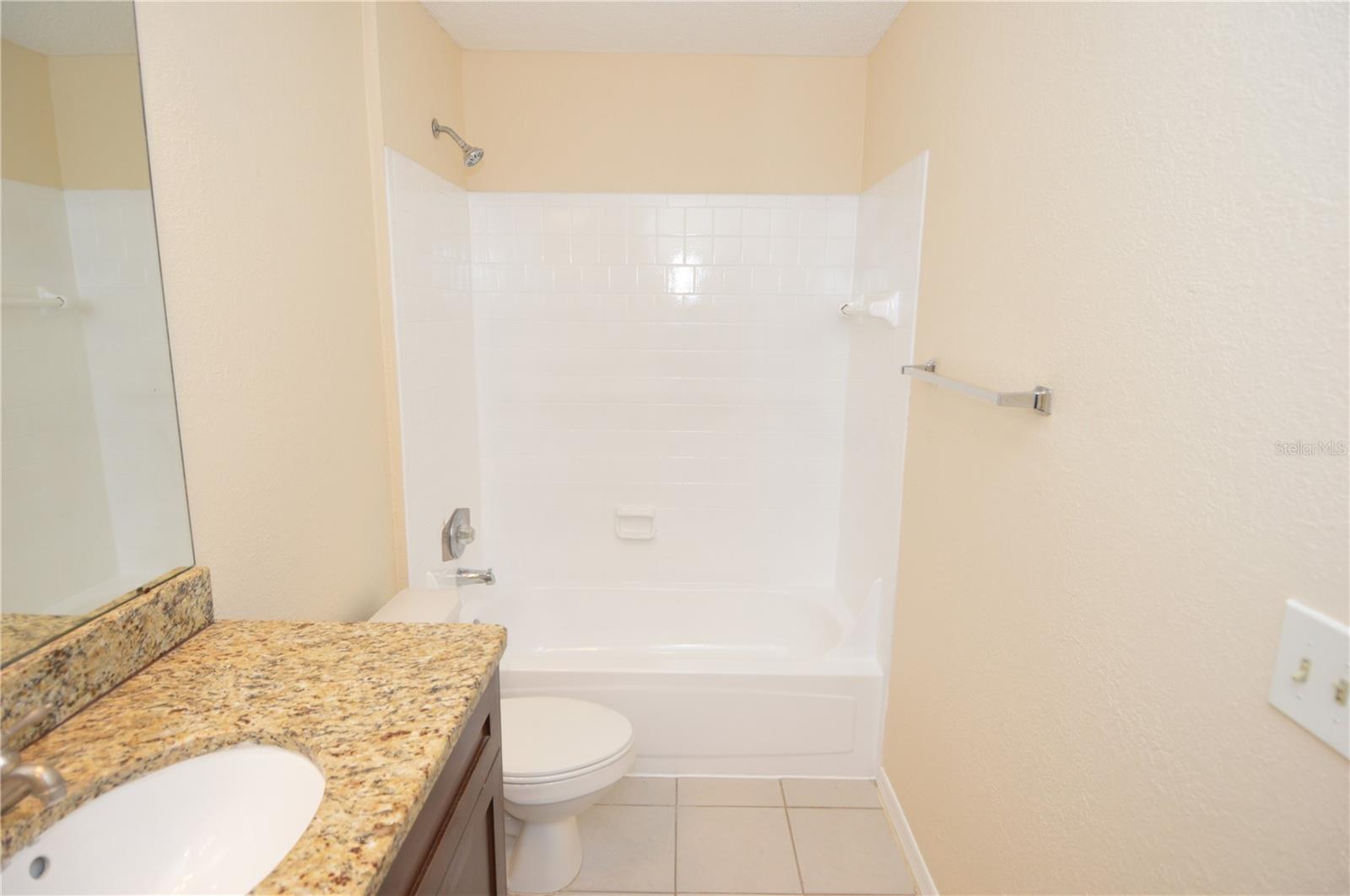 VANTAGE POINT CONDO - Residential Lease