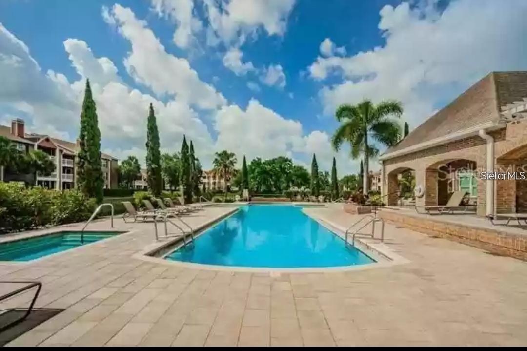 VANTAGE POINT CONDO - Residential Lease