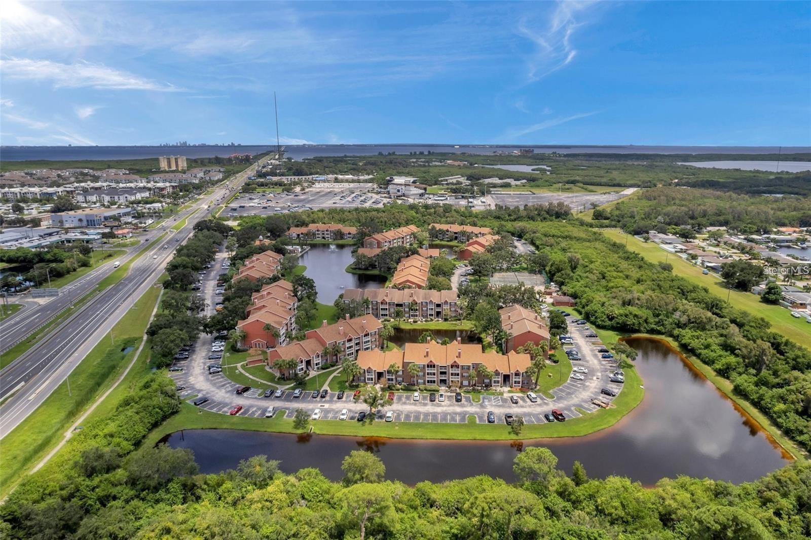 VANTAGE POINT CONDO - Residential Lease