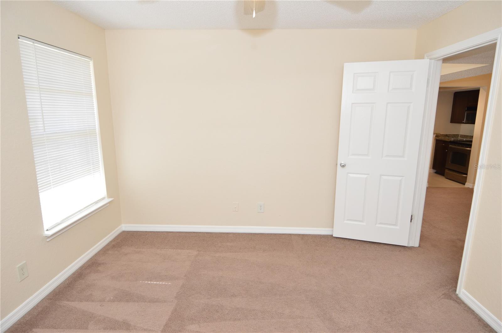 VANTAGE POINT CONDO - Residential Lease