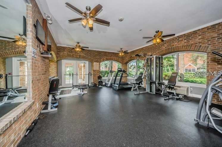 VANTAGE POINT CONDO - Residential Lease