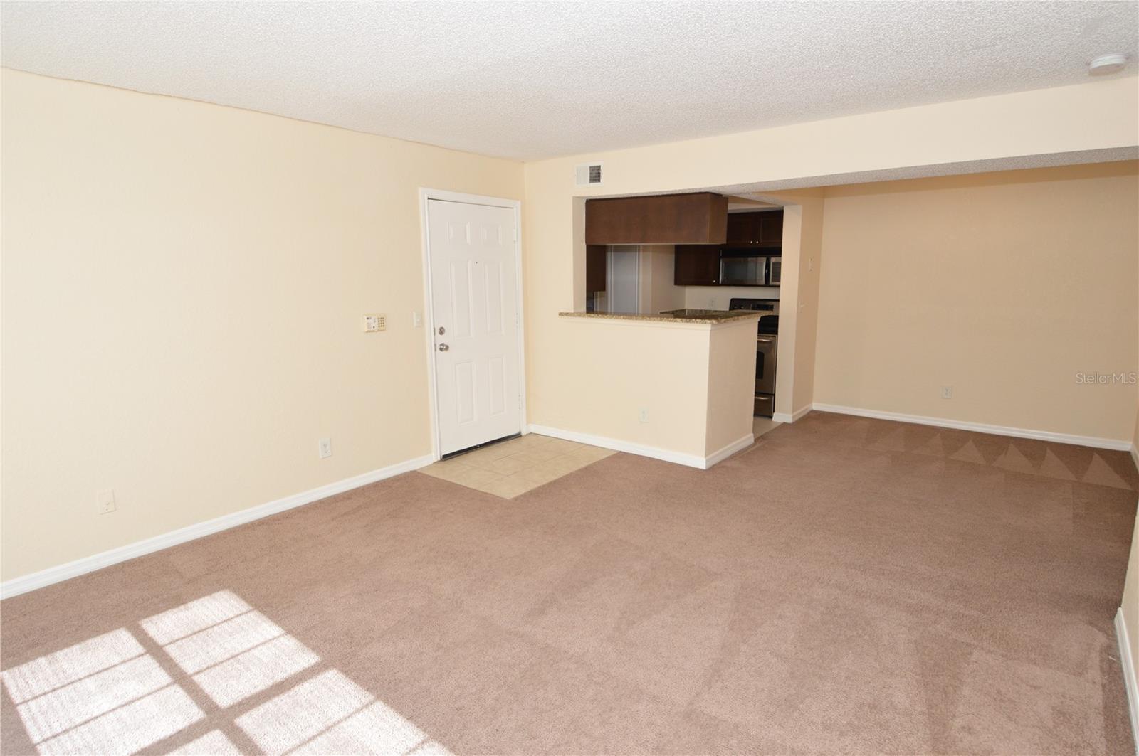 VANTAGE POINT CONDO - Residential Lease