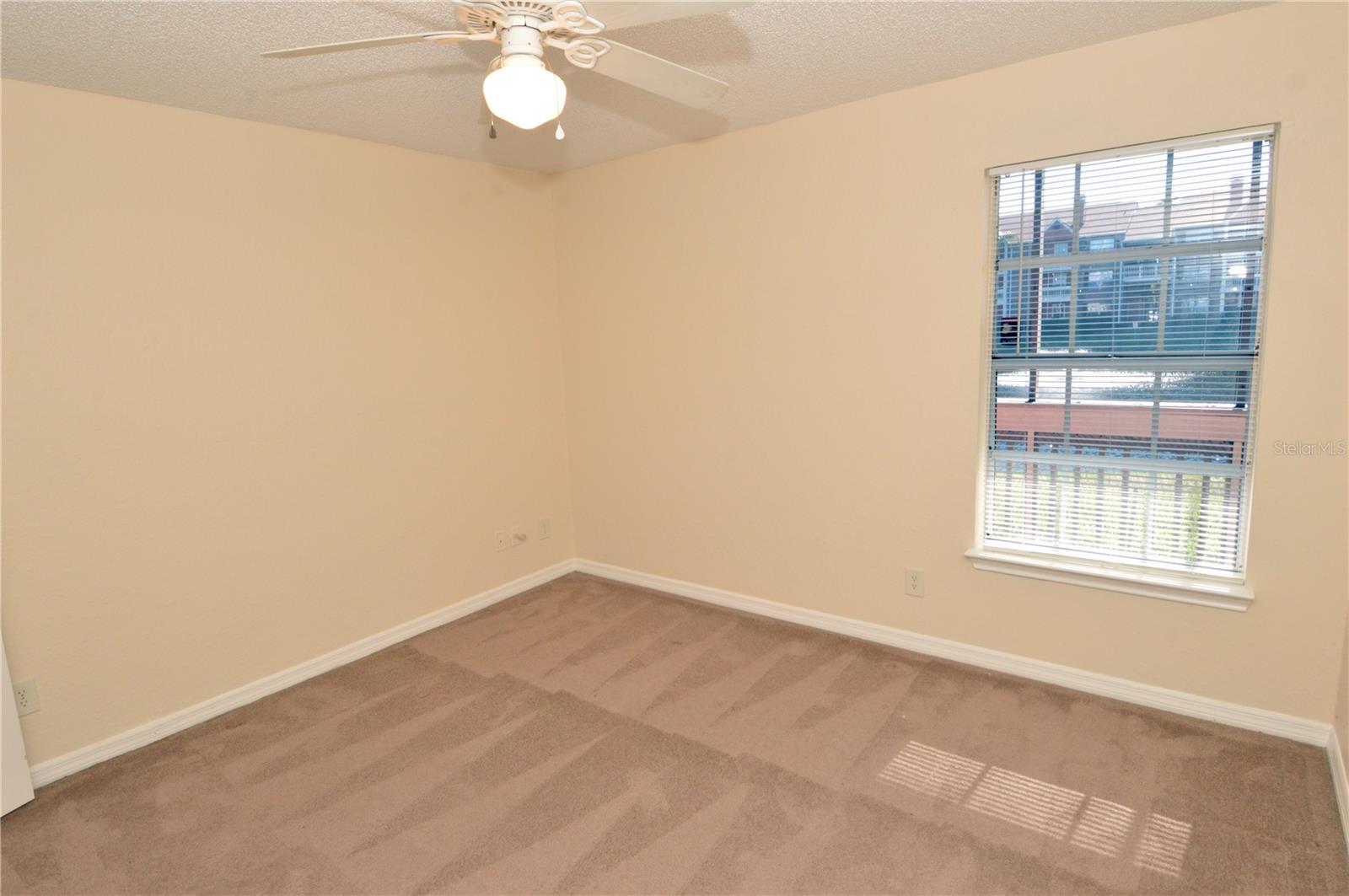VANTAGE POINT CONDO - Residential Lease