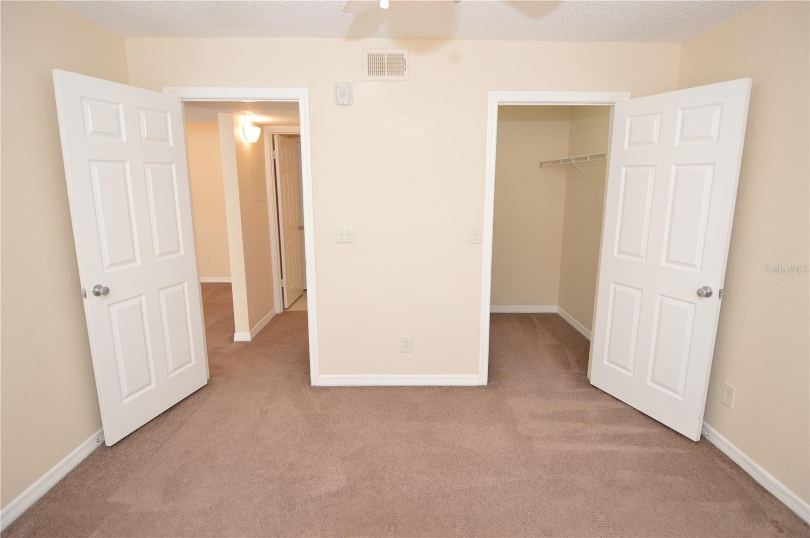 VANTAGE POINT CONDO - Residential Lease