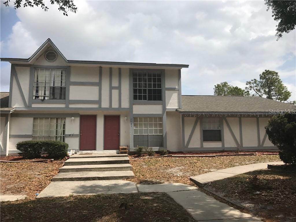 Available October 5th! $0 application fee for pre-approved applicants. Charming 2-bedroom, 2-bath townhome featuring a bright kitchen with ample cabinetry, comfortable bedrooms, and well-appointed baths; enjoy community amenities including tennis courts and a sparkling pool. Prime location near the central bus line exchange, shopping, malls, and schools, perfect for easy commutes and everyday convenience. Schedule your showing today!