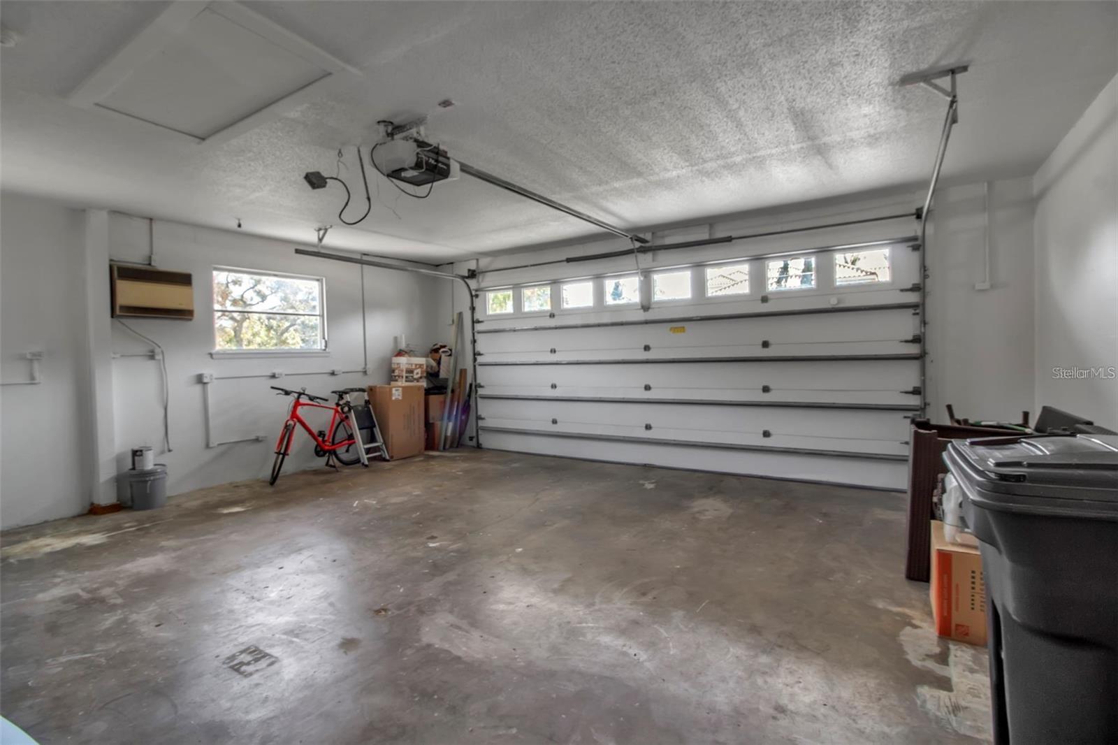 AQUALANE ESTATES 1ST - Residential Lease