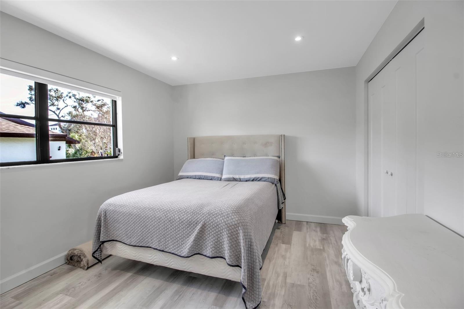 AQUALANE ESTATES 1ST - Residential Lease