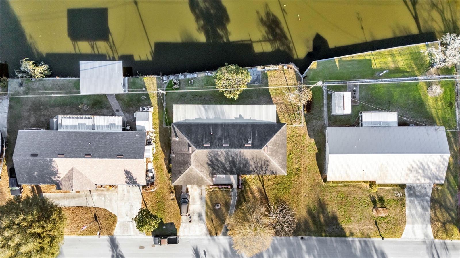 LAKE GIBSON SHORES - Residential