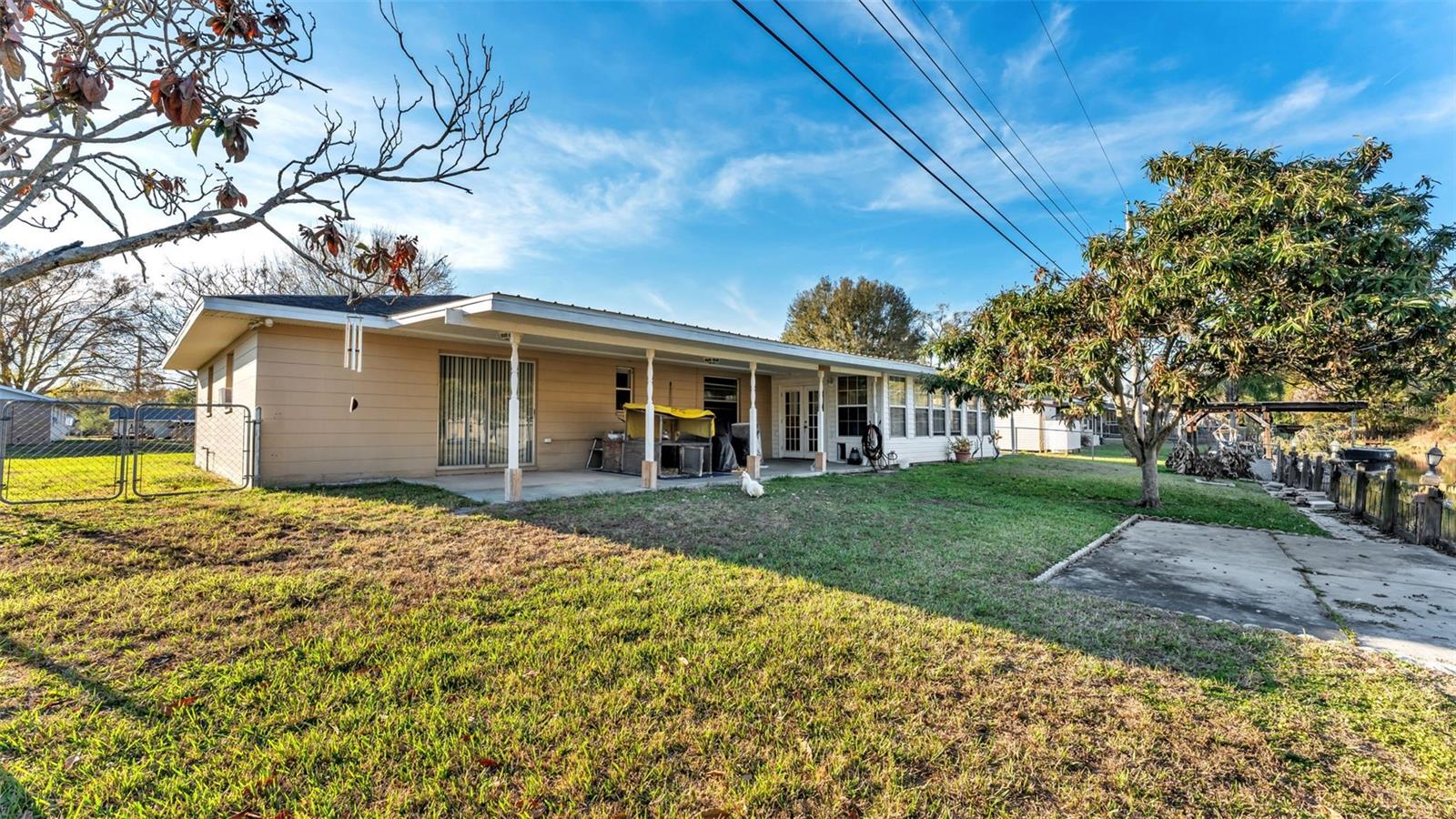 LAKE GIBSON SHORES - Residential