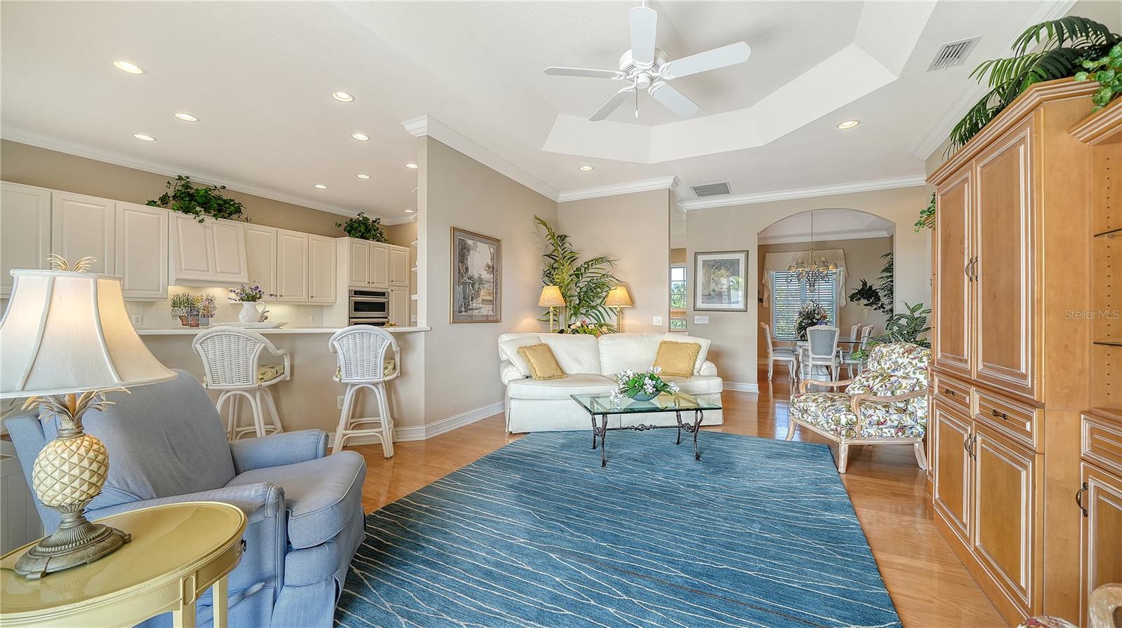 SLEEPY LAGOON - Residential