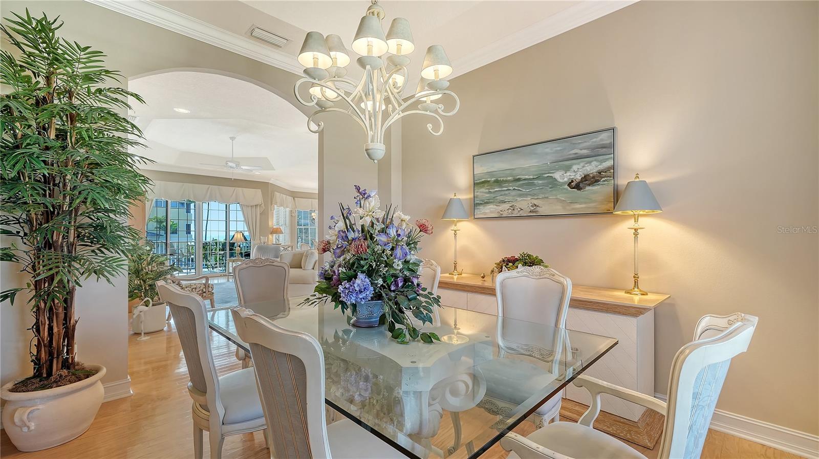 SLEEPY LAGOON - Residential