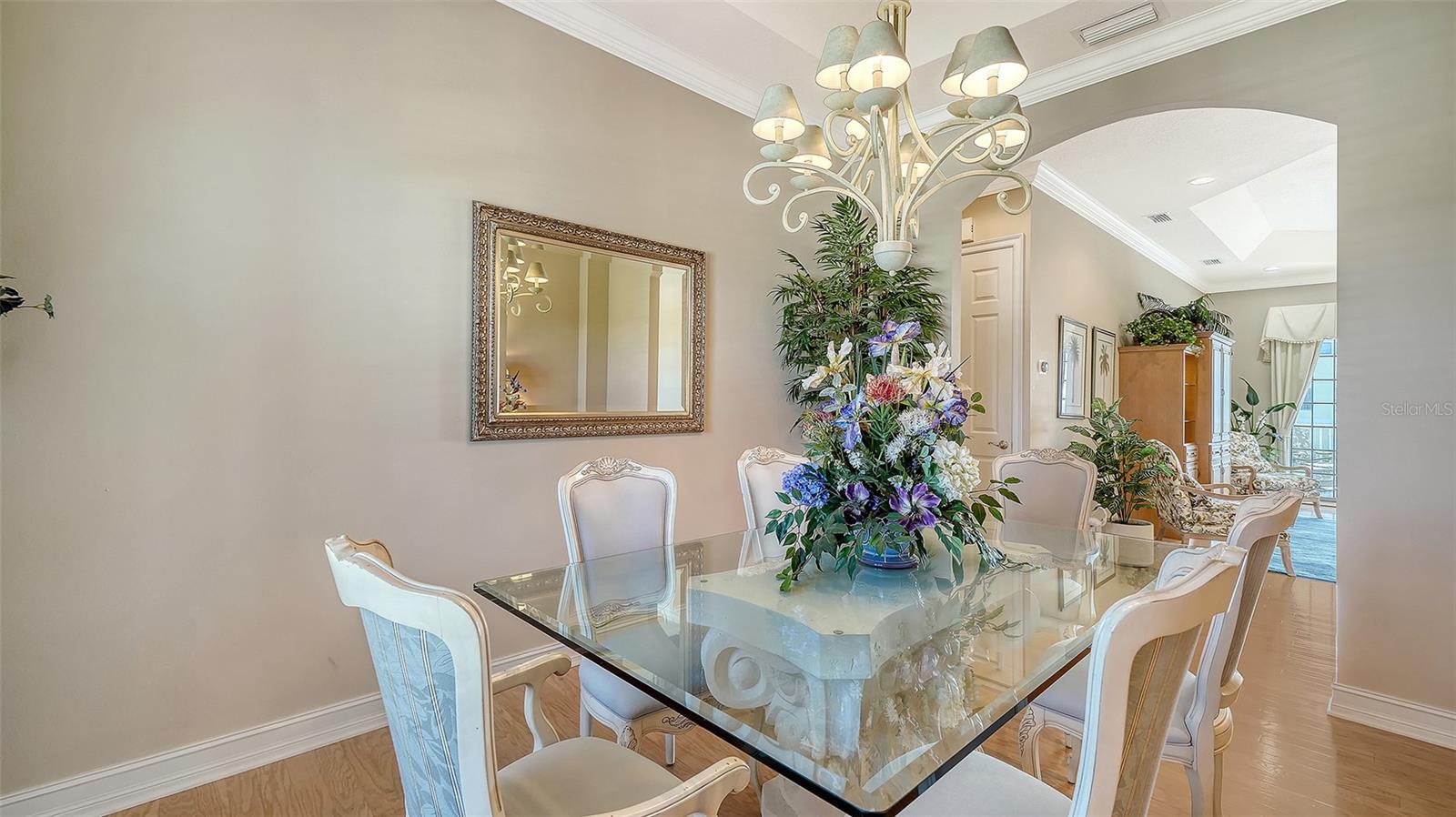 SLEEPY LAGOON - Residential