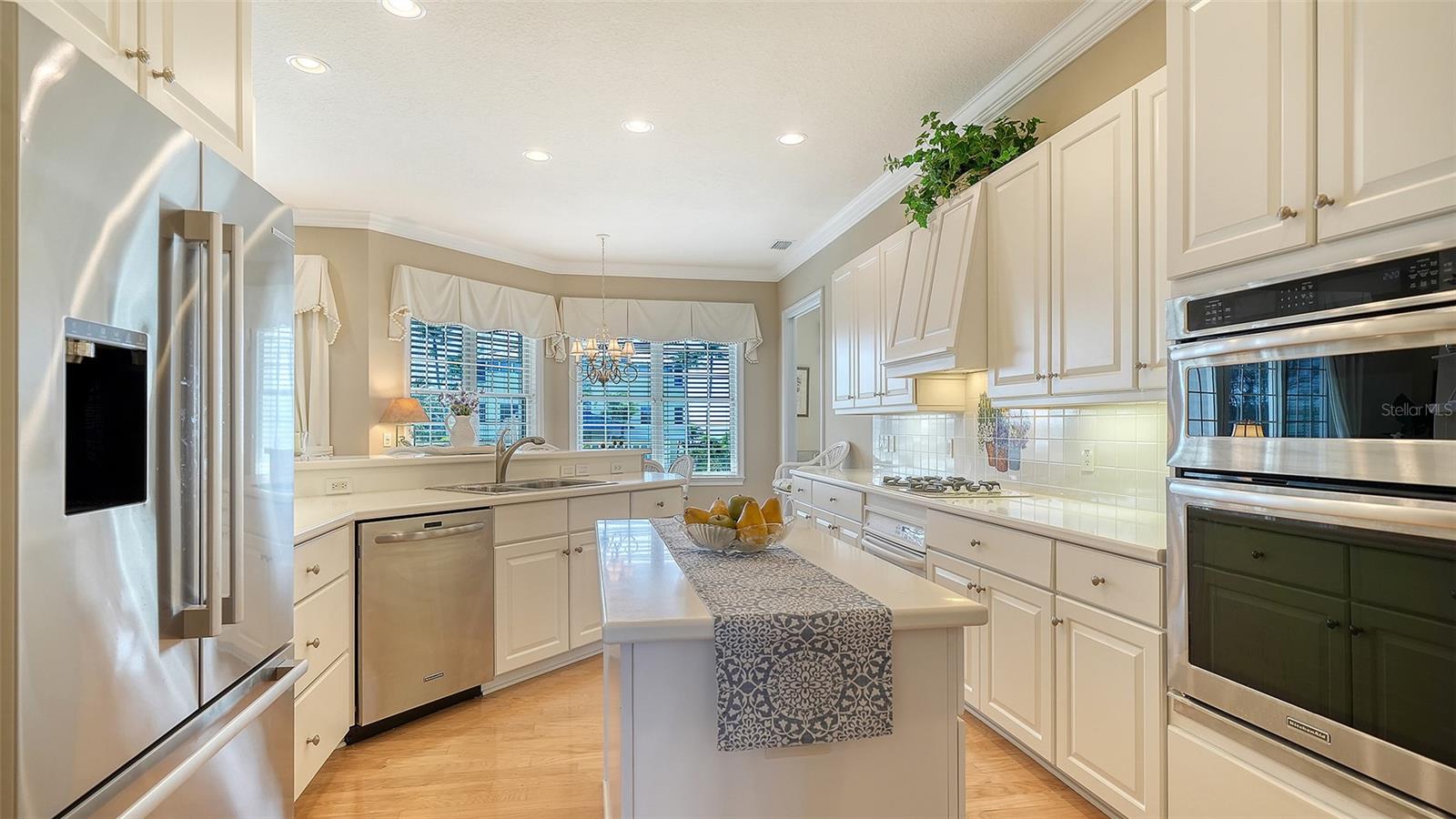 SLEEPY LAGOON - Residential