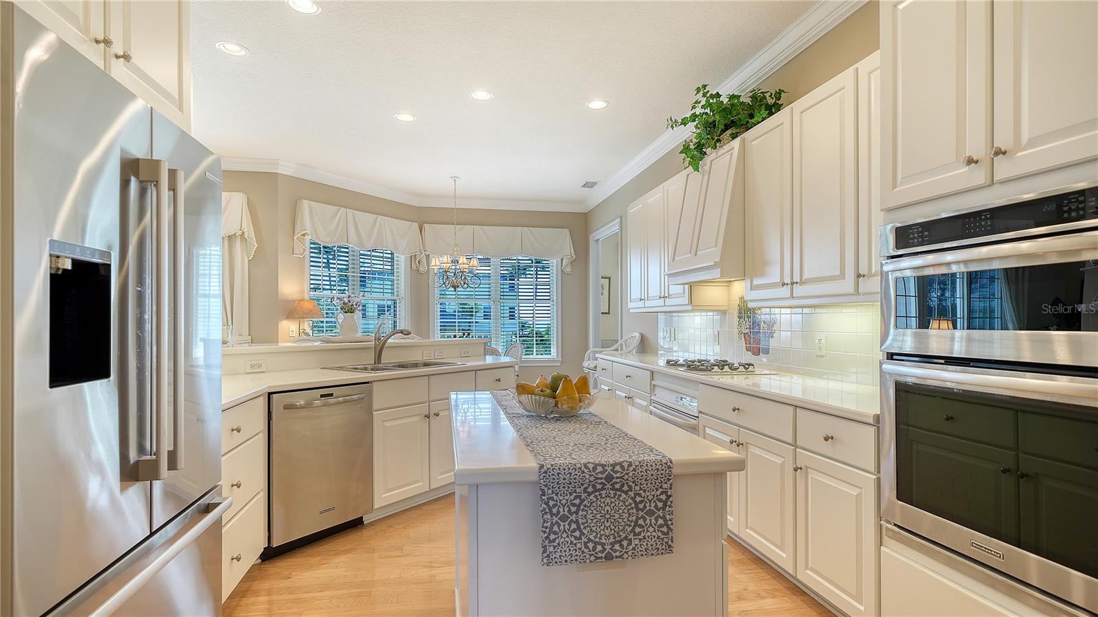 SLEEPY LAGOON - Residential