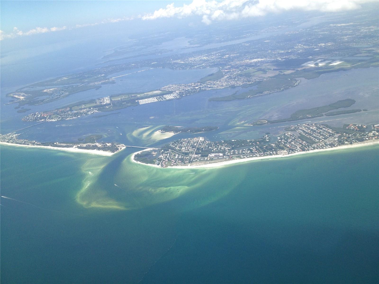 SLEEPY LAGOON - Residential