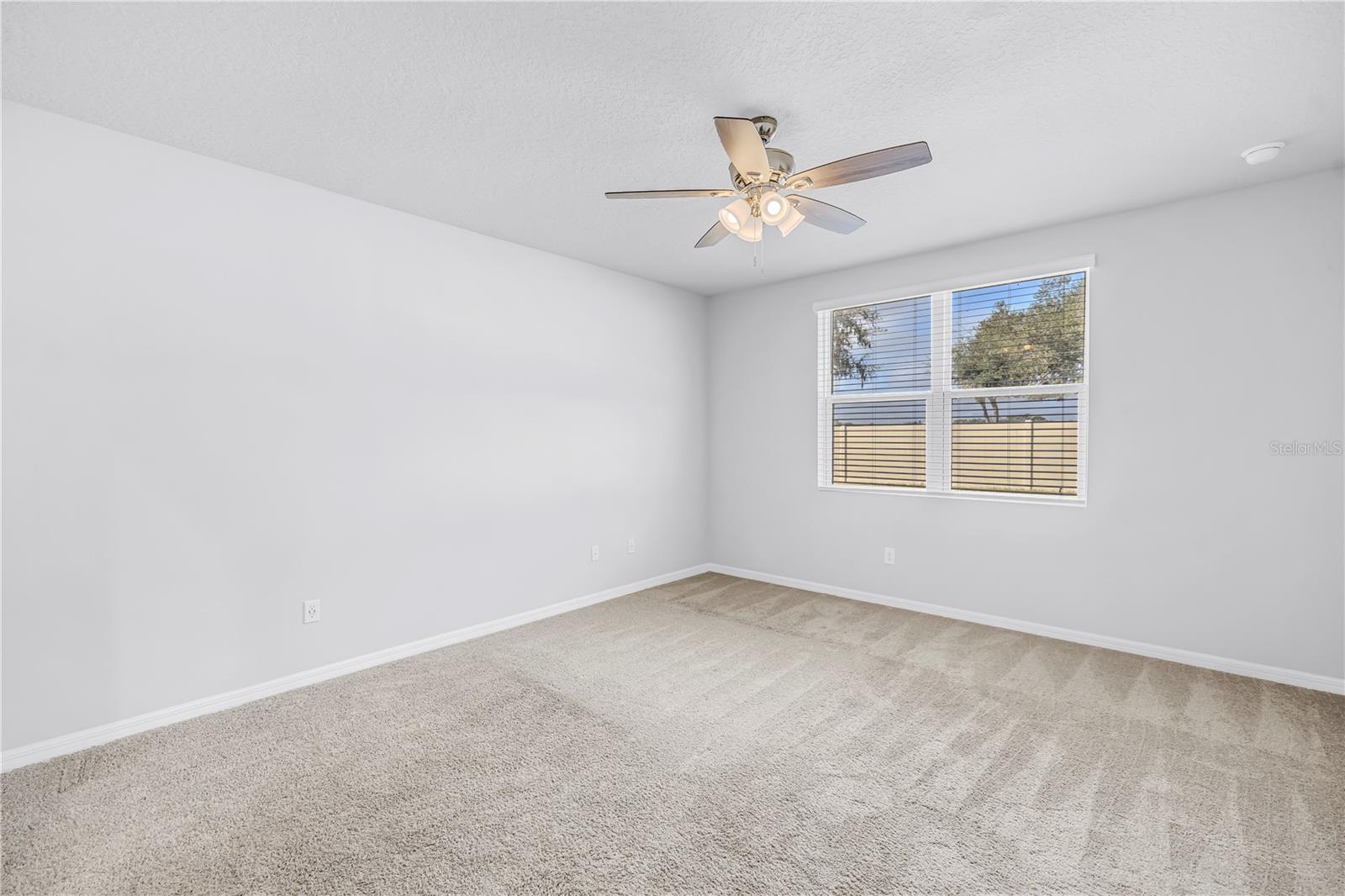 LANTANA GROVE - Residential