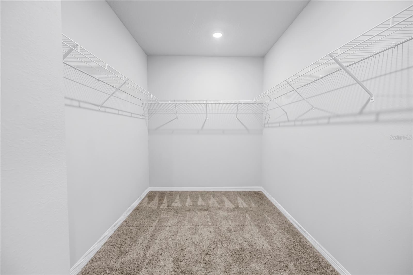 LANTANA GROVE - Residential