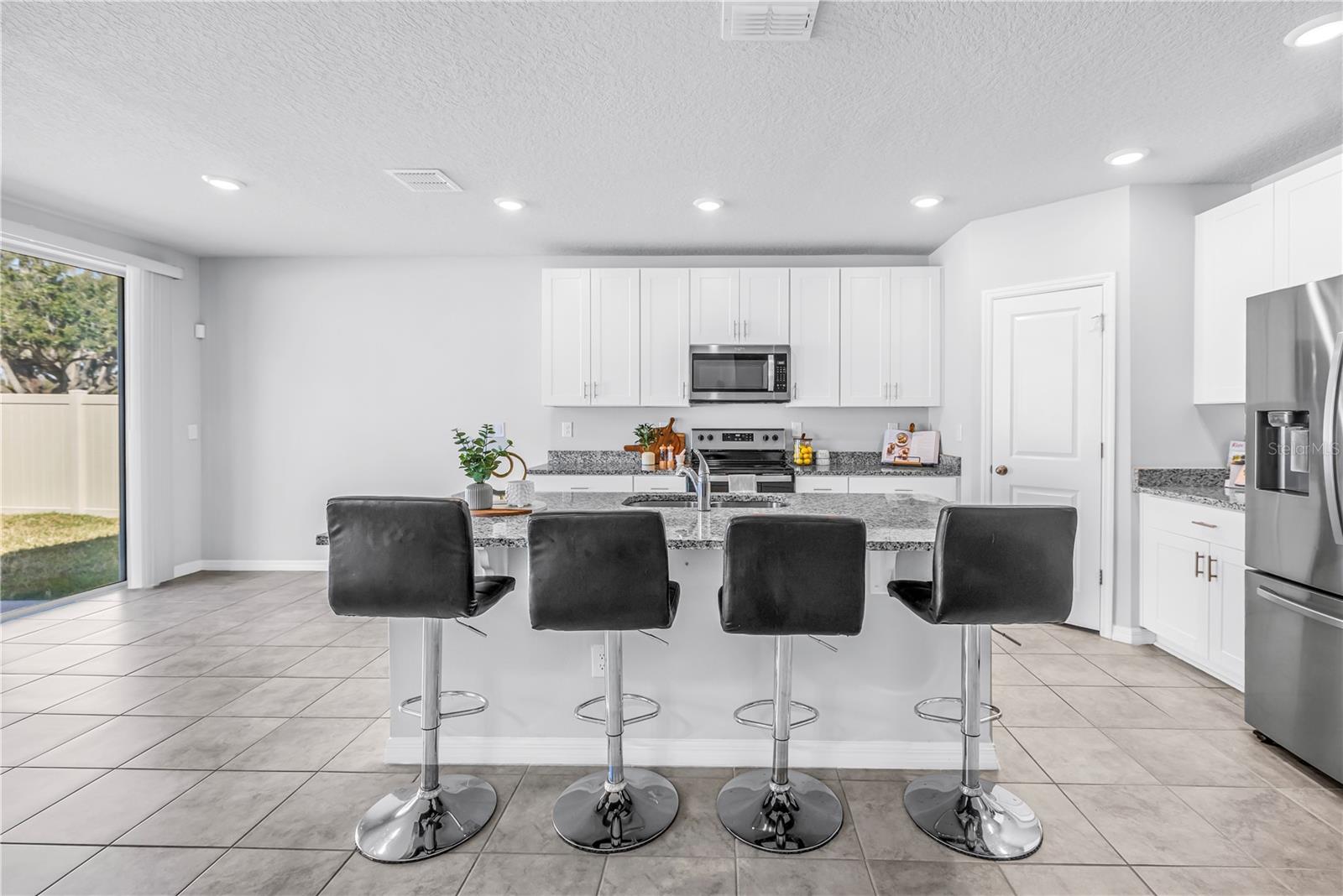 LANTANA GROVE - Residential