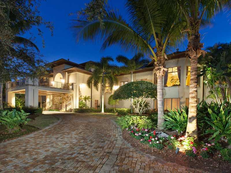 SAPPHIRE SHORES - Residential