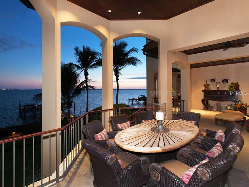 SAPPHIRE SHORES - Residential