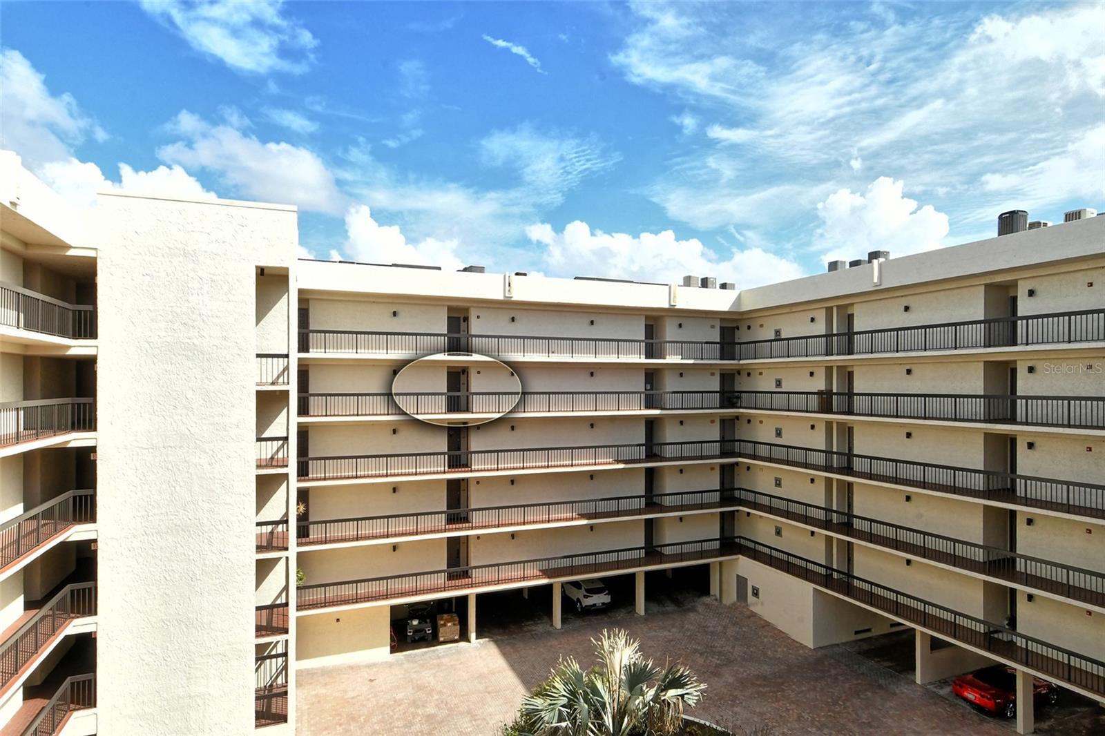 SEAPLACE V - Residential Lease