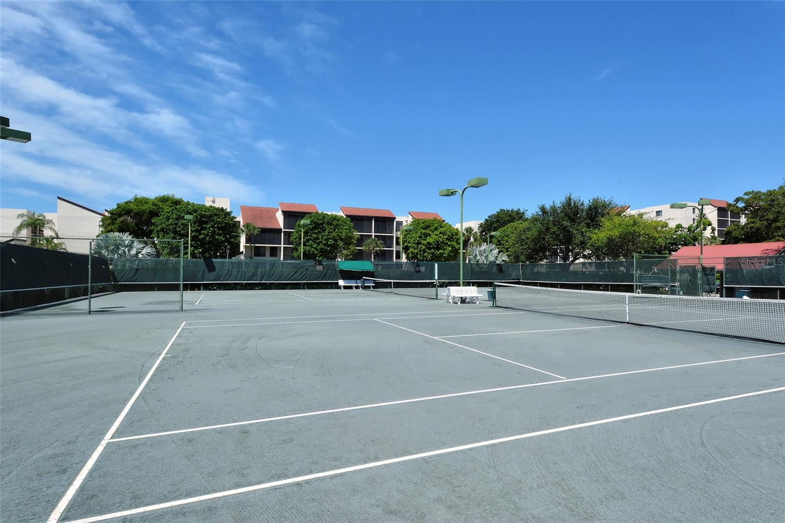 SEAPLACE V - Residential Lease