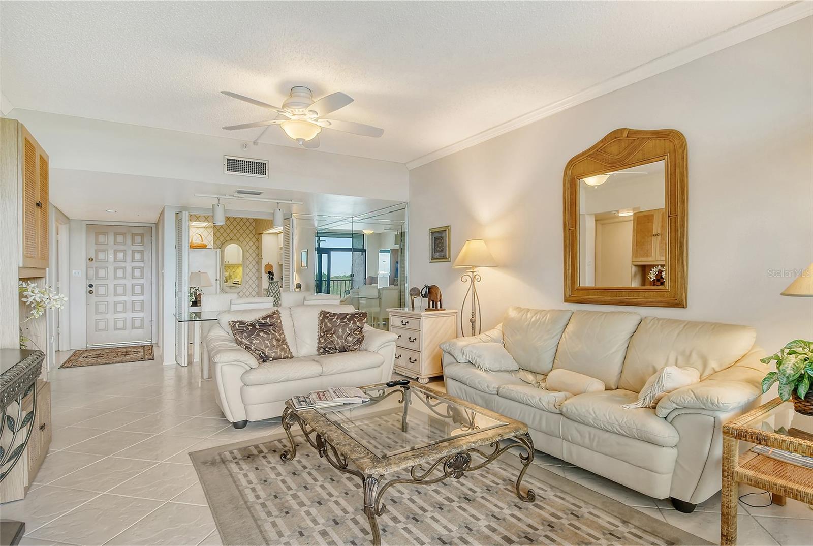 SEAPLACE V - Residential Lease