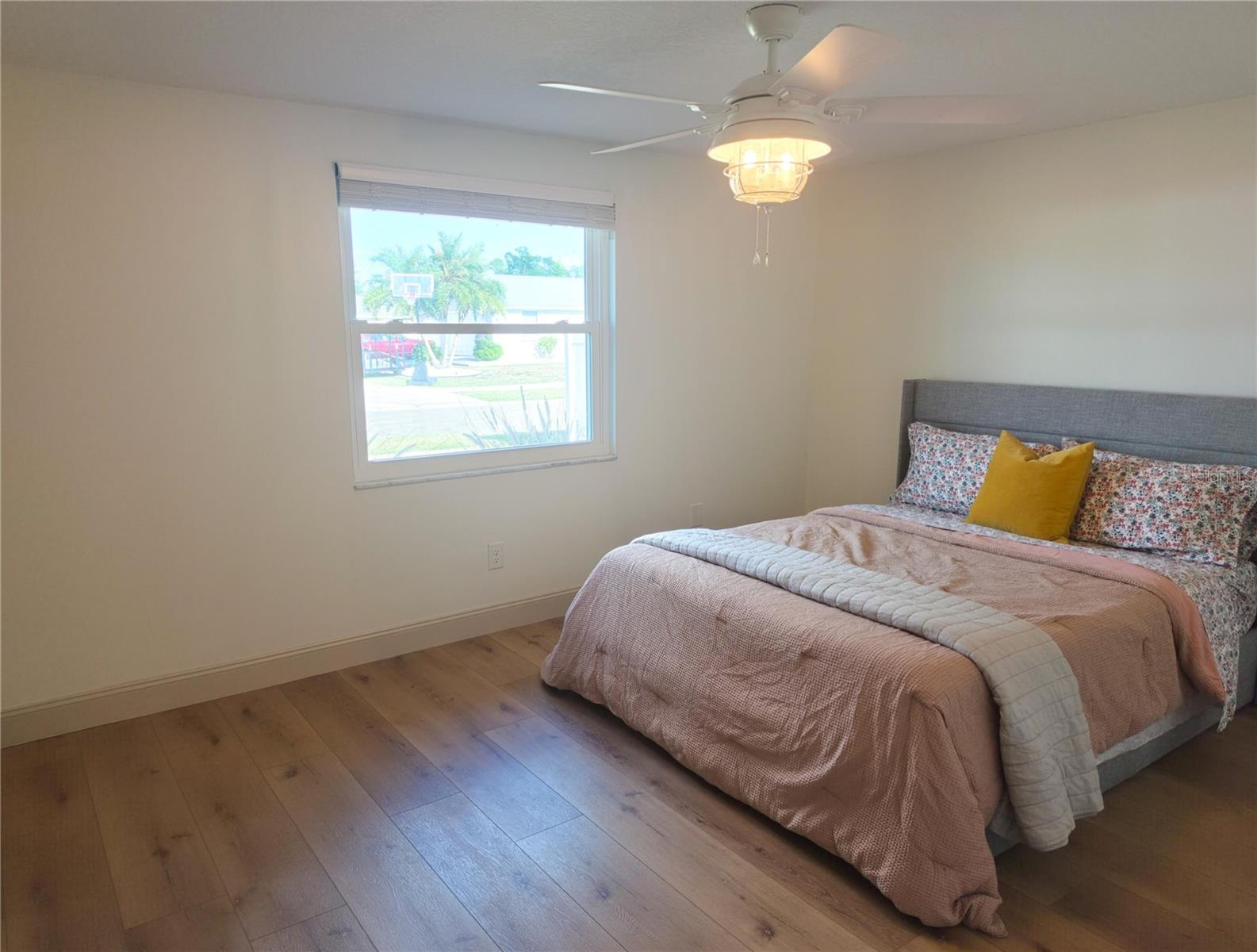 APOLLO BEACH UNIT FOUR - Residential