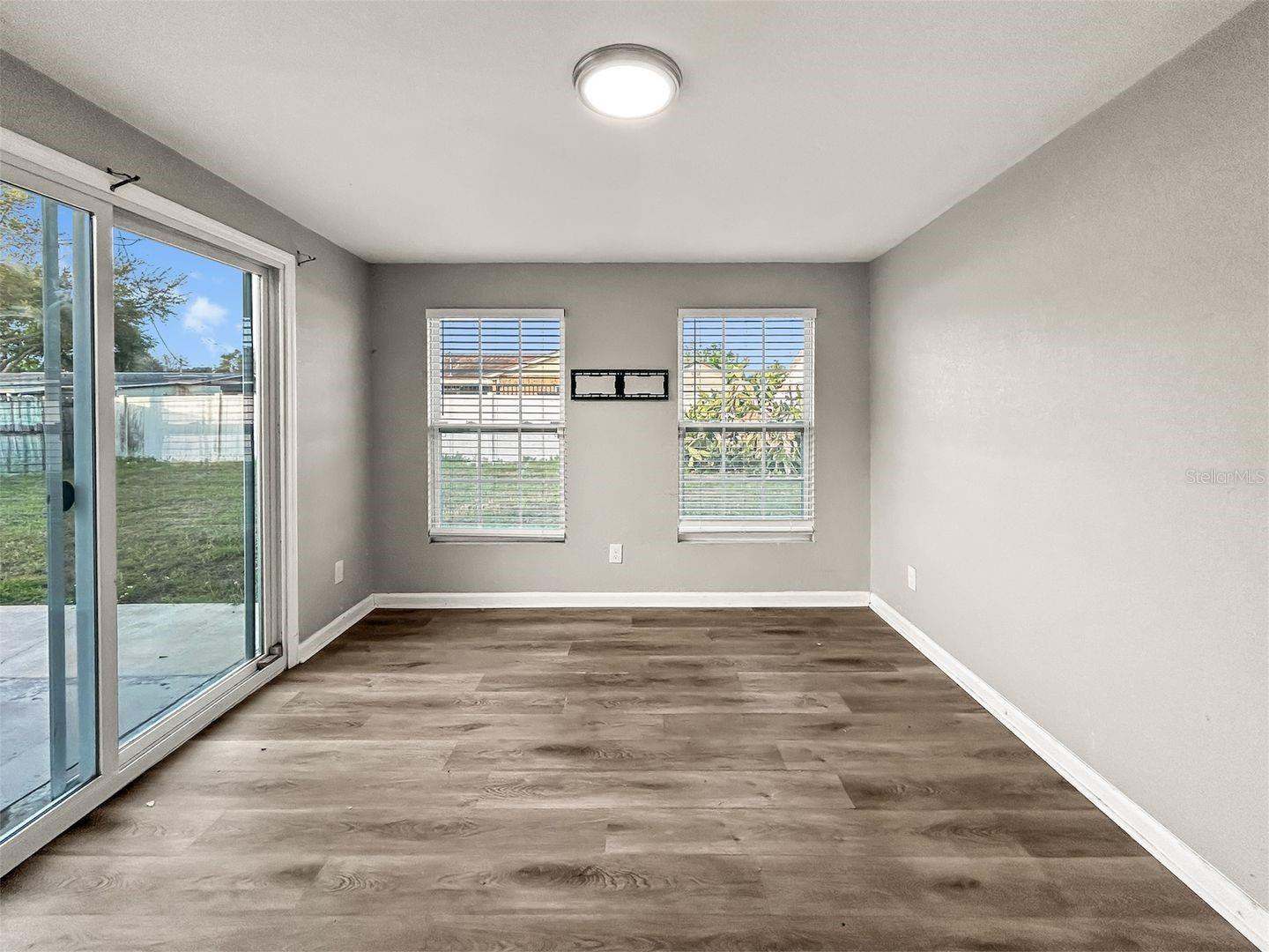 APOLLO BEACH UNIT 1 PT 2 - Residential