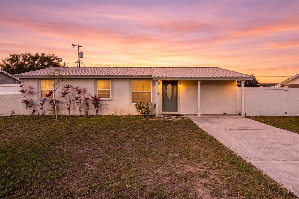 Photo of 306 Flamingo Drive, Apollo Beach, FL 33572 (MLS # TB8503458)