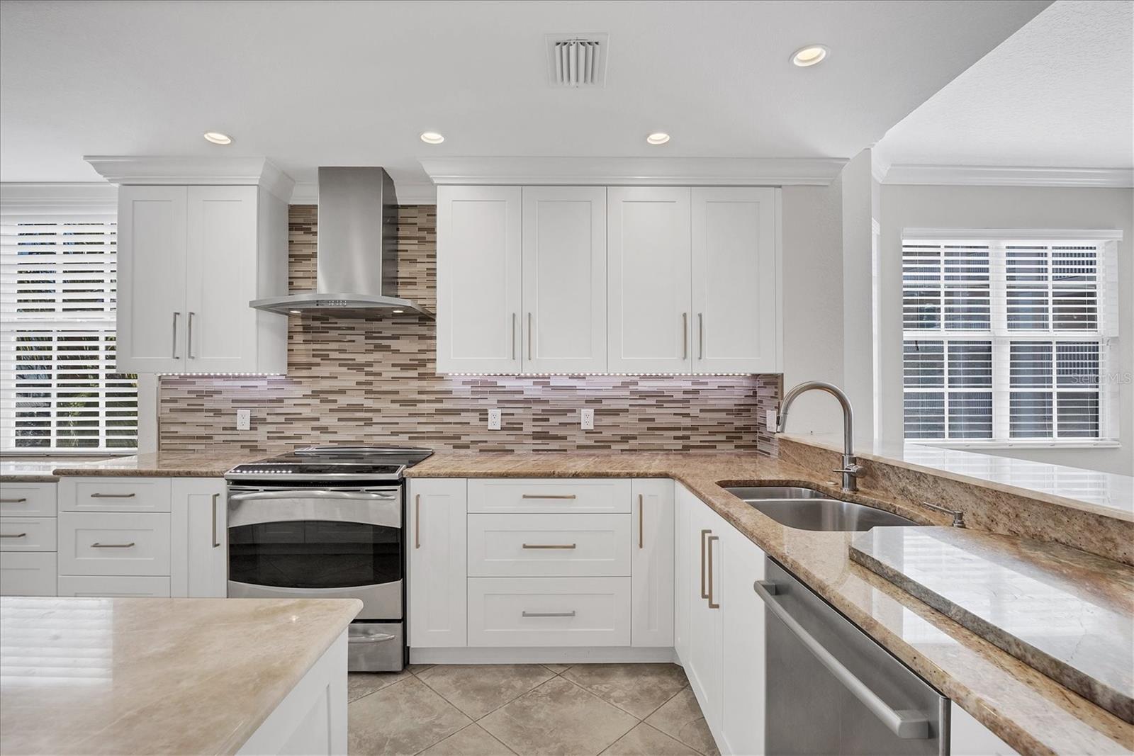 BOCA VISTA HARBOR BLDG C - Residential