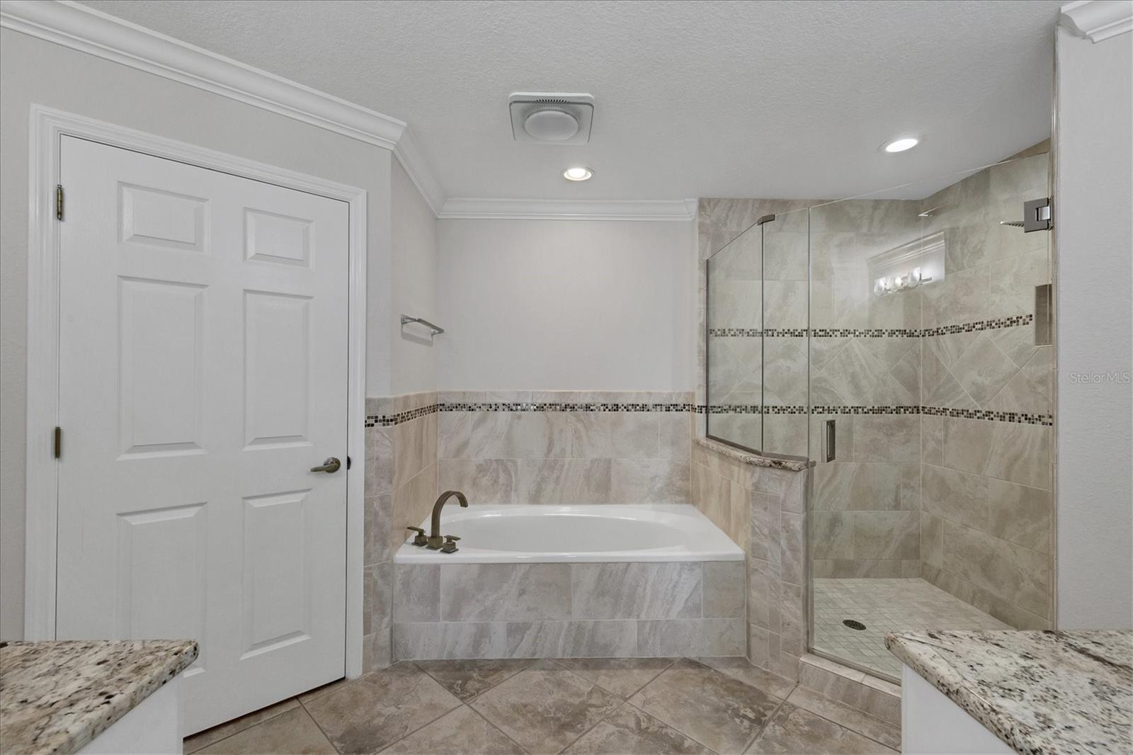 BOCA VISTA HARBOR BLDG C - Residential