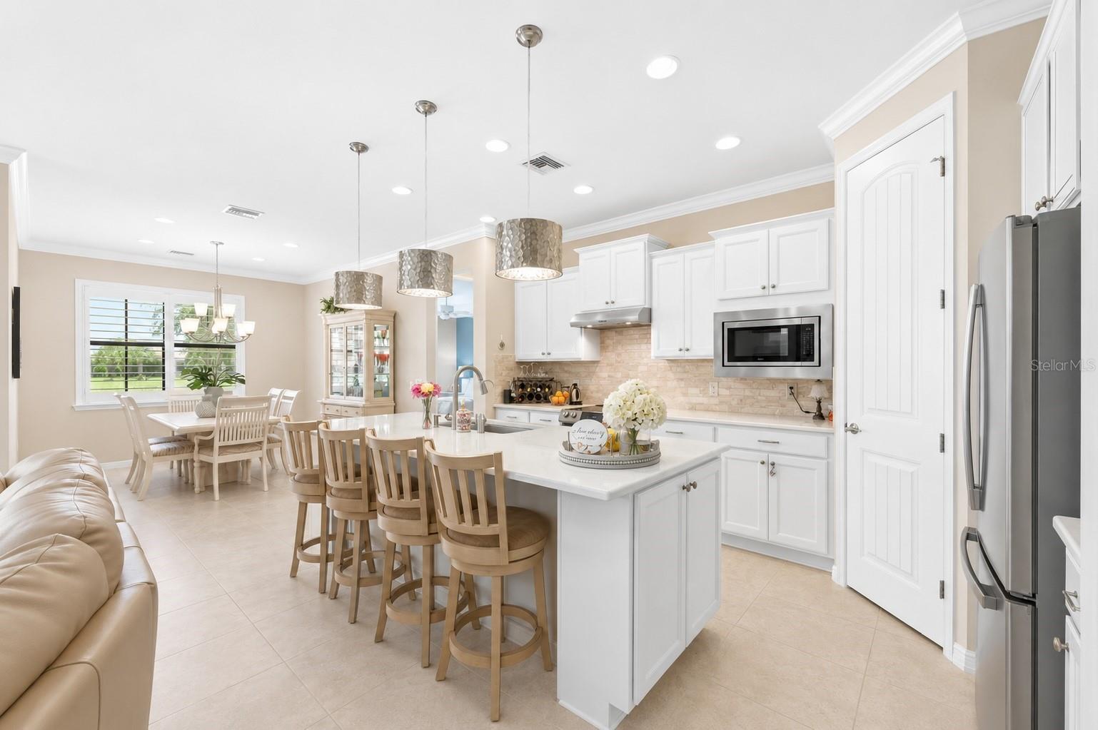 13825 RINUCCIO STREET - Photo 3
