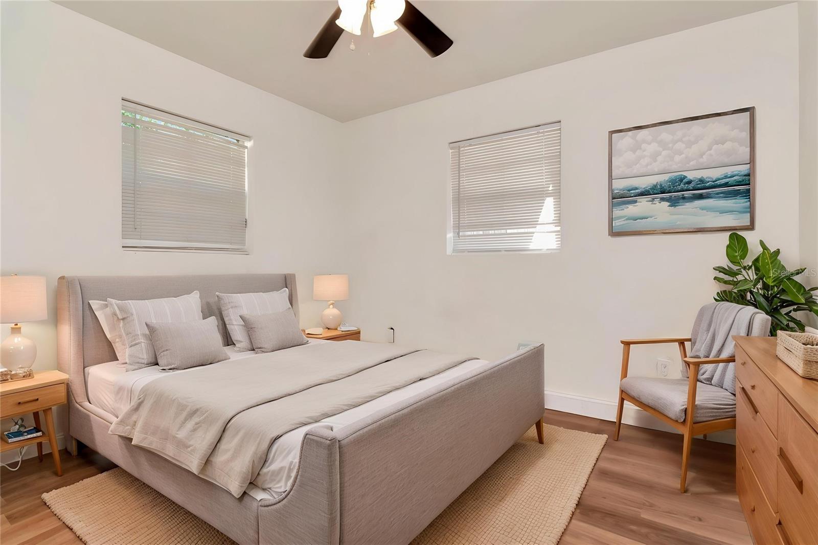 LINCOLN GARDENS - Residential