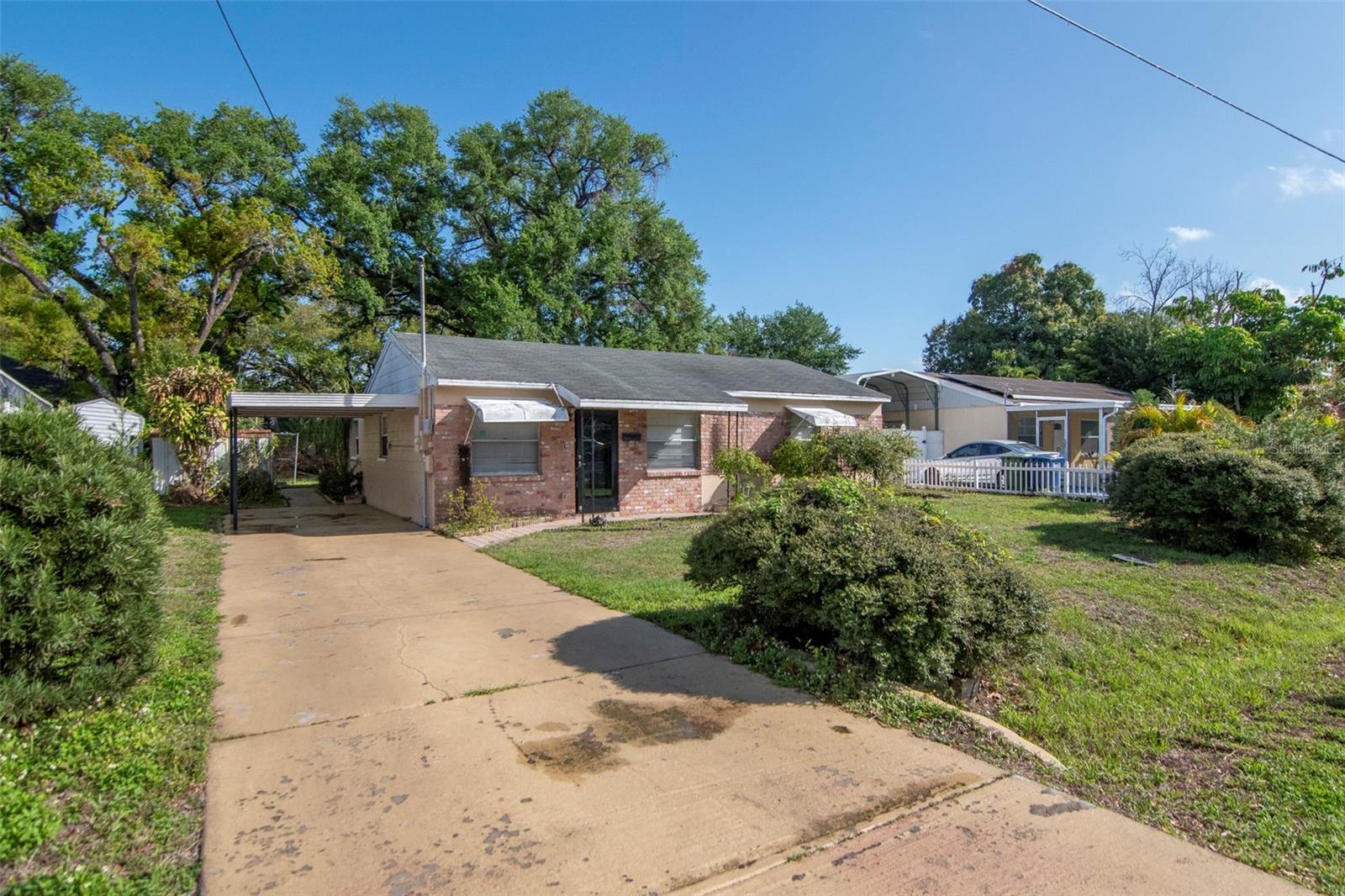 LINCOLN GARDENS - Residential