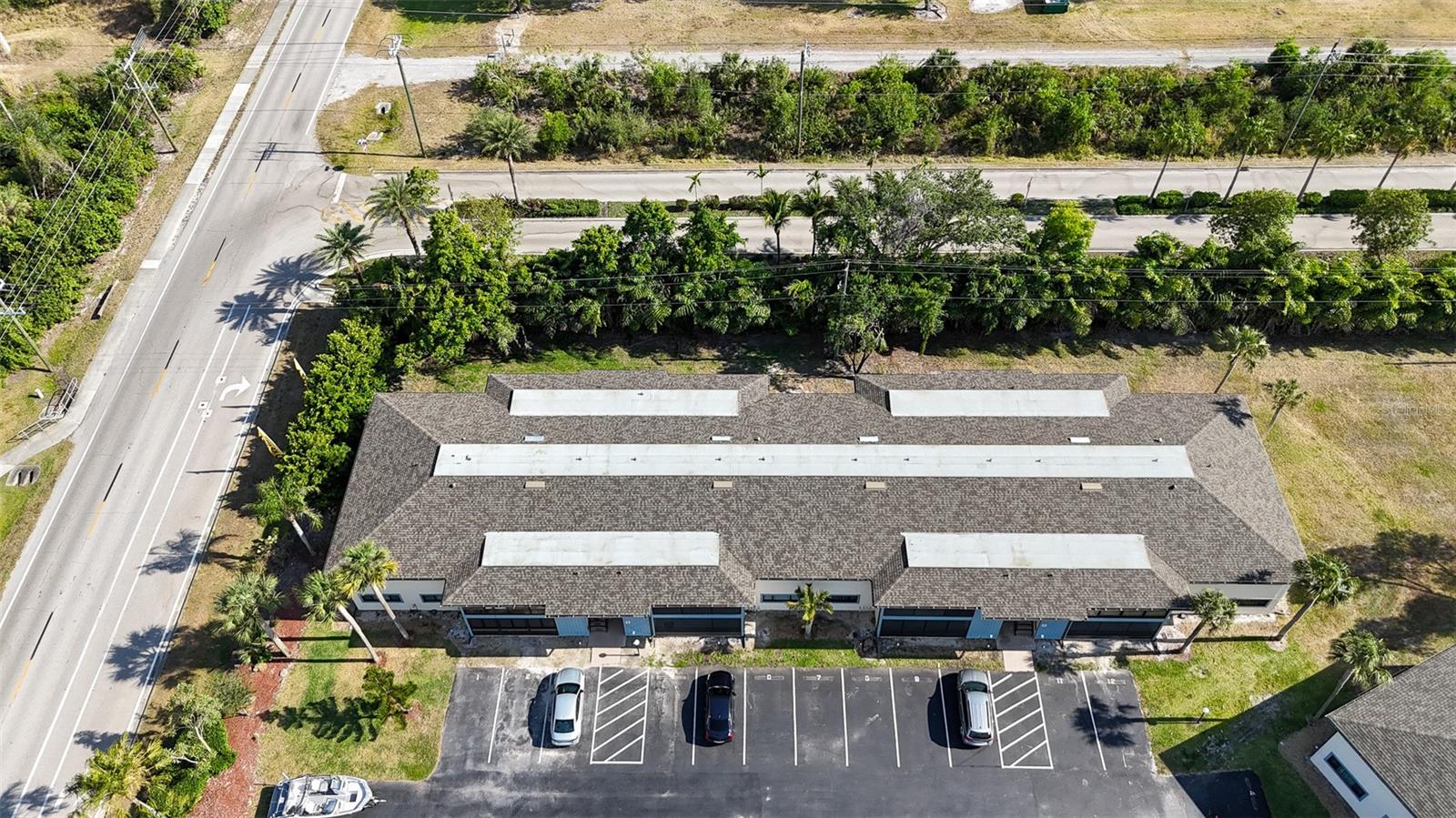 TIMBERLAKE CONDO 02 - Residential