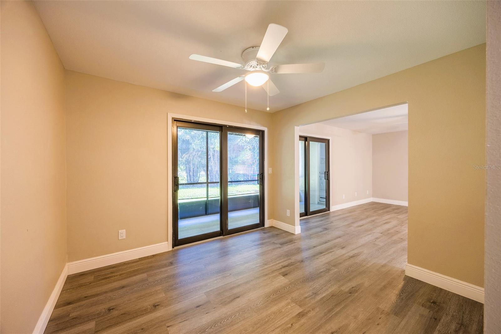 TIMBERLAKE CONDO 02 - Residential