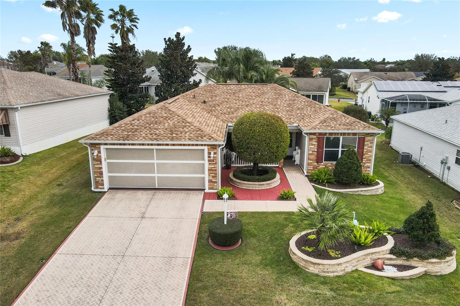 1526 BLUEBERRY WAY