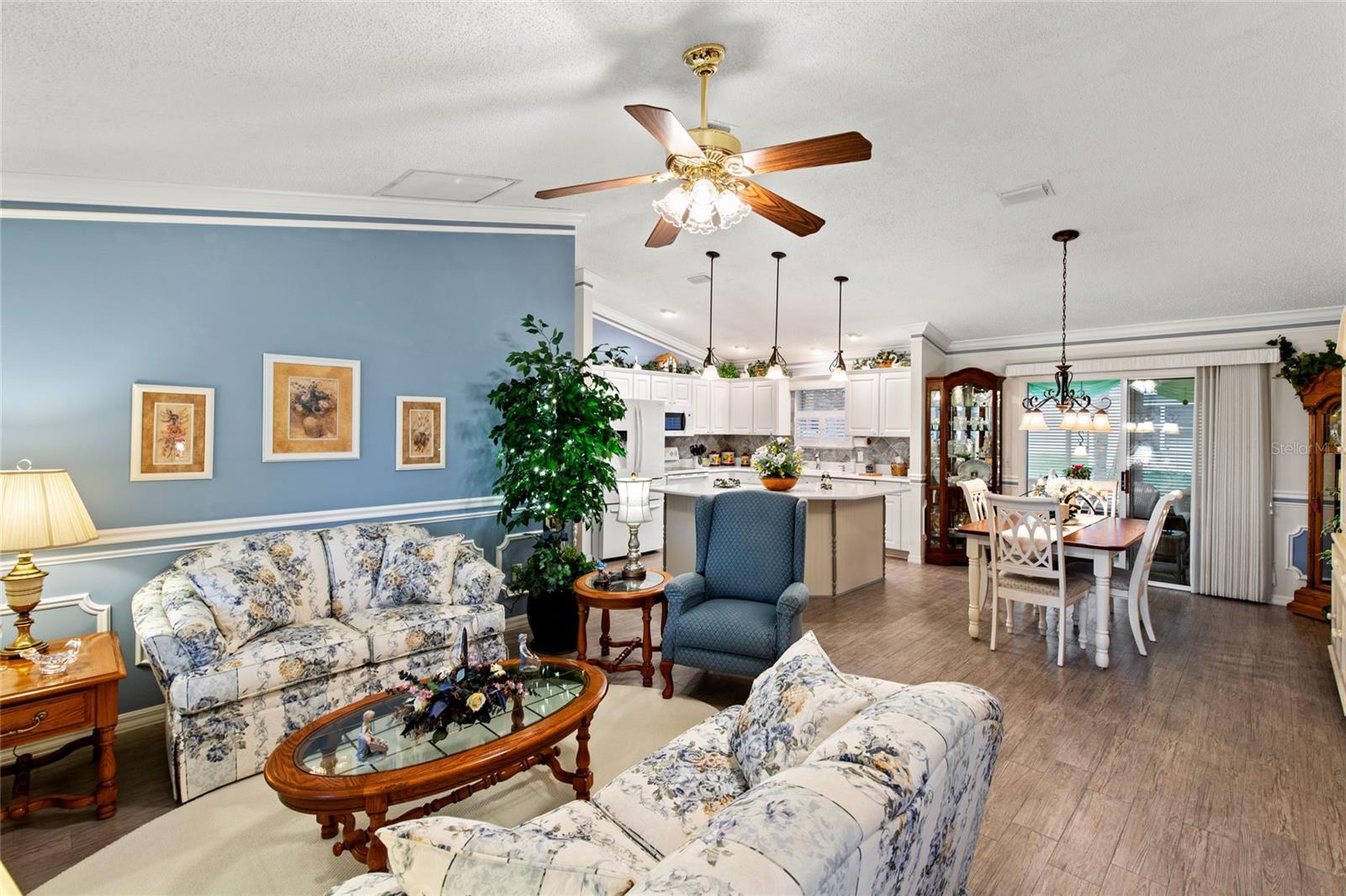 1526 BLUEBERRY WAY