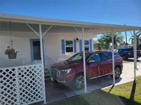 A home in ELLENTON