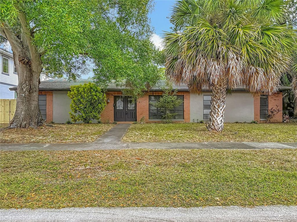 Photo of 745 48th Avenue N, St Petersburg, FL 33703 (MLS # TB8456715)