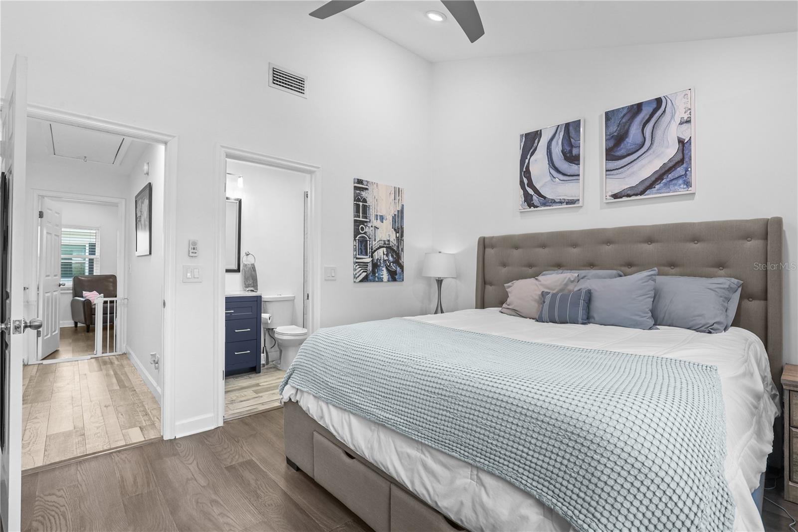 PARK PLACE A CONDOMINIUM - Residential