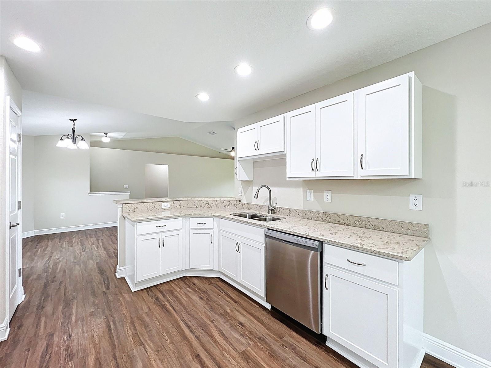 CITRUS SPGS UNIT 09 - Residential